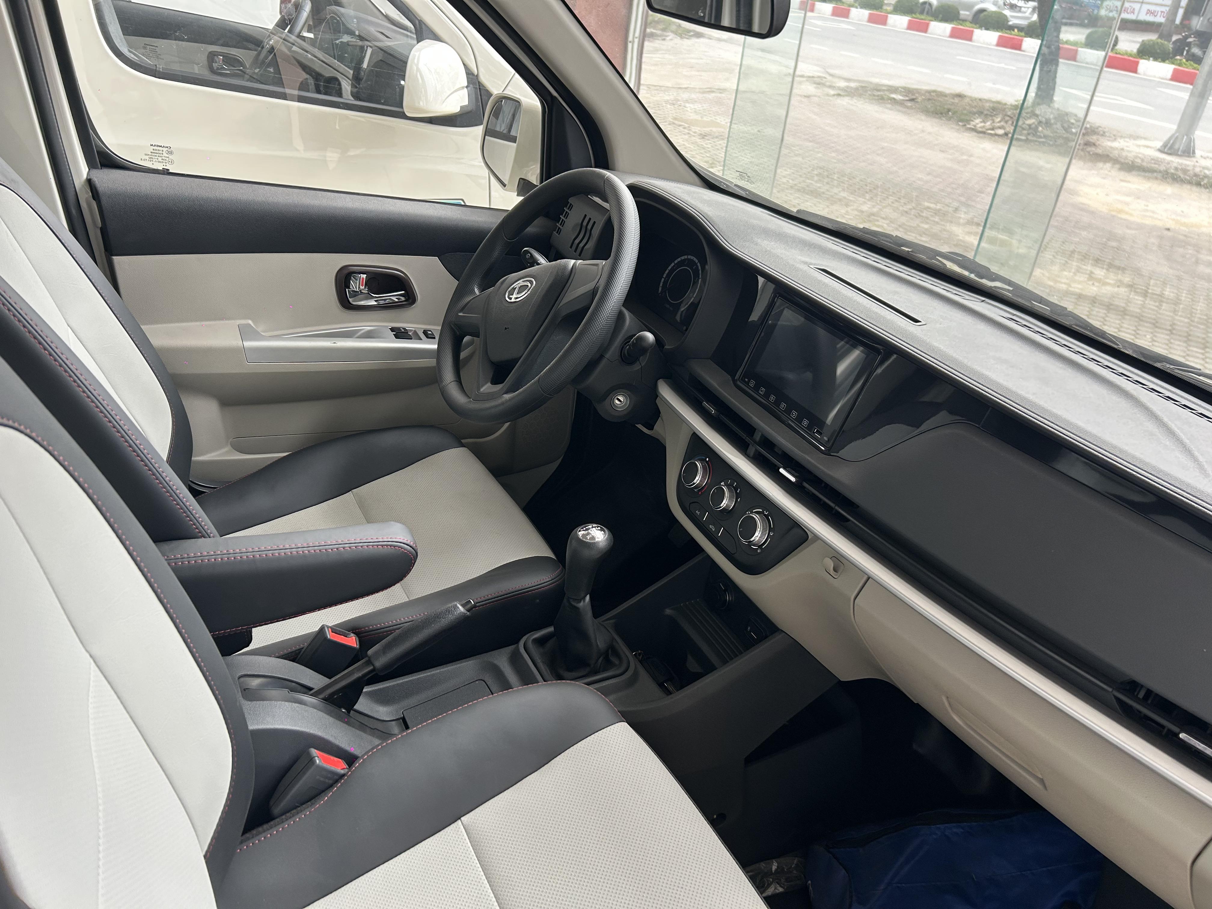 Nội thất Tera Star – Chuẩn xe du lịch trong phân khúc xe tải nhẹ